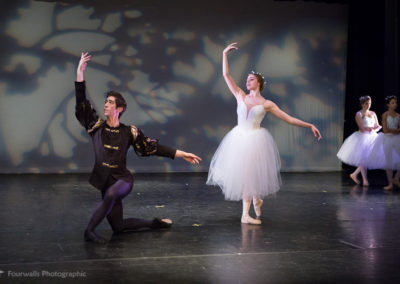 WALLS-20140426-7062_full_Web_500px